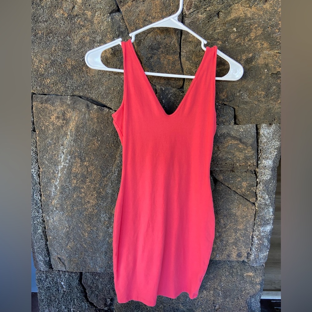 Super cute going out tight pink dress! 🦩🌸